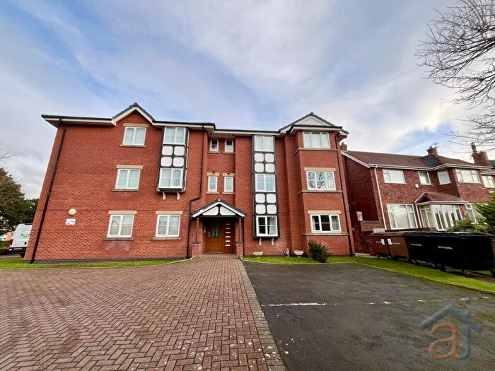 2 Bedroom Flat For Sale In Alexandra Road, Hesketh Park, Southport, PR9