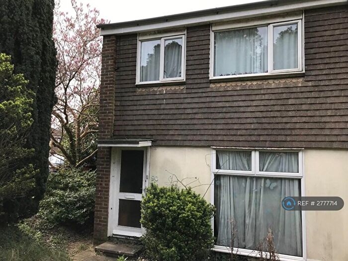 4 Bedroom Semi-Detached House To Rent In Little Breach, Chichester, PO19