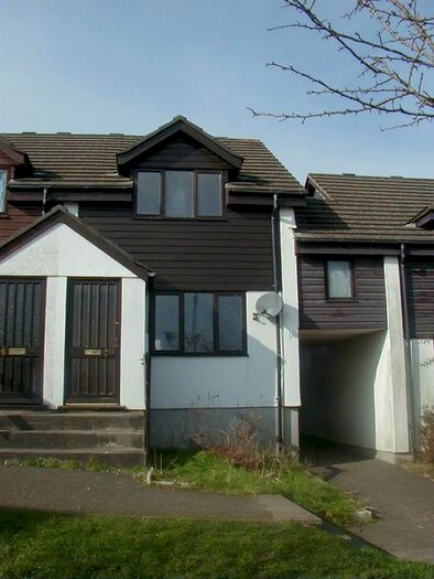 2 Bedroom Property To Rent In Alderwood Parc, Penryn, TR10