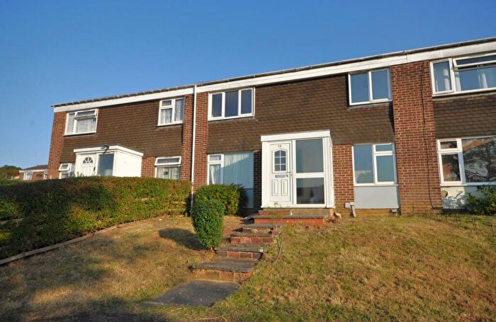 3 Bedroom Terraced House To Rent In Drake Close, Daventry, NN11