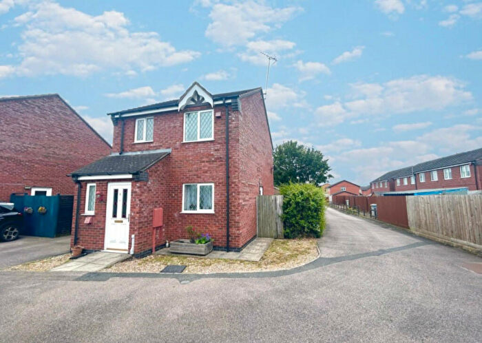3 Bedroom Detached House For Sale In Plover Road, Stamford, PE9