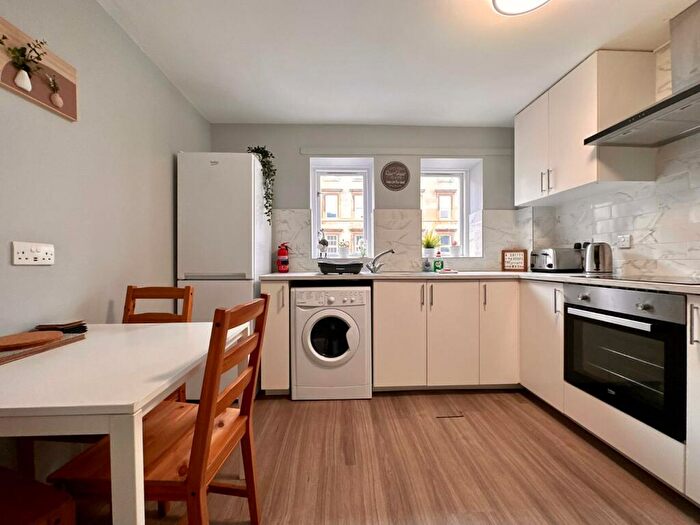 3 Bedroom Flat To Rent In Elderslie Street, Finnieston, Glasgow, G3