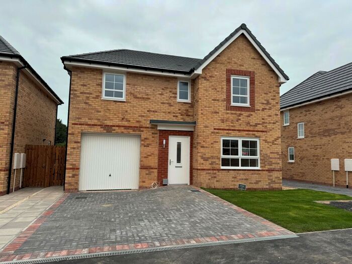 4 Bedroom Detached House To Rent In Trent Drive, Tickhill Road, Harworth, DN11