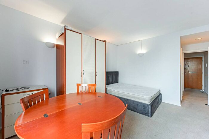 Studio To Rent In Cromwell Road, South Kensington, London, SW7