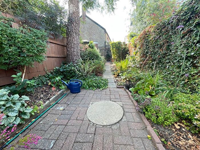 1 Bedroom Cottage For Sale In Court Barton, Crewkerne - No Chain, TA18