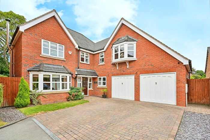 5 Bedroom Detached House For Sale In The Woodlands, Stafford, Staffordshire, ST17