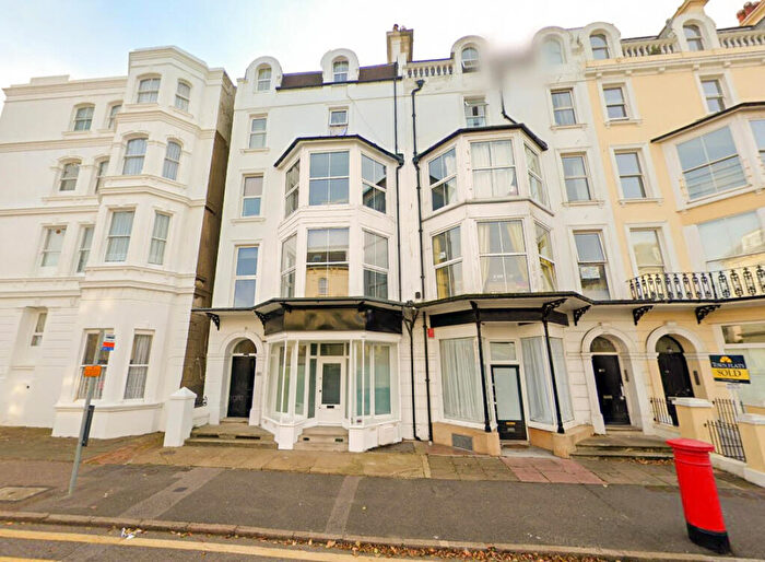 1 Bedroom Flat To Rent In Compton Street, Eastbourne, BN21
