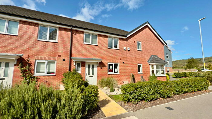 3 Bedroom Terraced House For Sale In Viking Road, Wouldham, ME1
