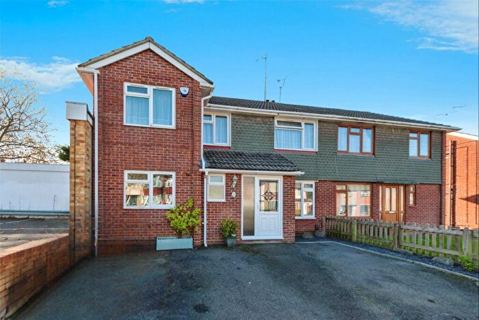 5 Bedroom Semi-Detached House For Sale In Forest Hills Drive, Southampton, Hampshire, SO18