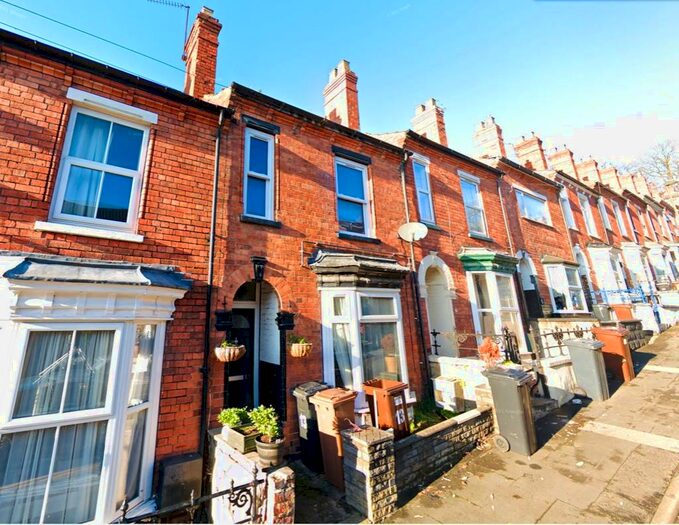 4 Bedroom Terraced House To Rent In Vine Street, Lincoln, Lincolnshire, LN2