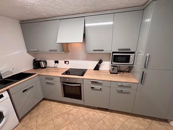 2 Bedroom Apartment To Rent In Mountbatten Close, Ashton-on-ribble, PR2