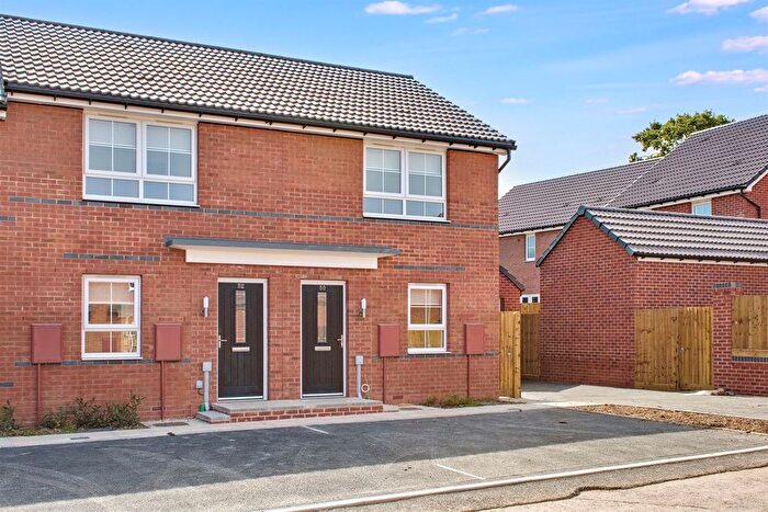 2 Bedroom Semi-Detached House For Sale In Stour Road, Harworth, DN11