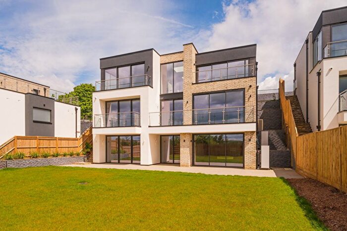 5 Bedroom Detached House For Sale In 'the Rookery' Rochester, Kent, ME2