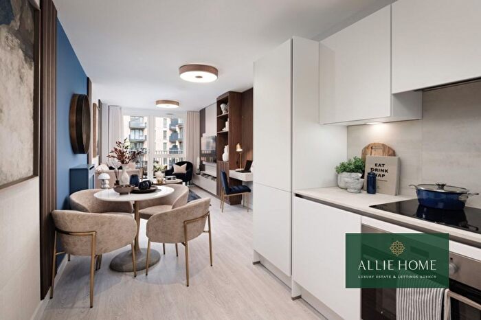 1 Bedroom Flat For Sale In Nestles Avenue, Hayes, UB3