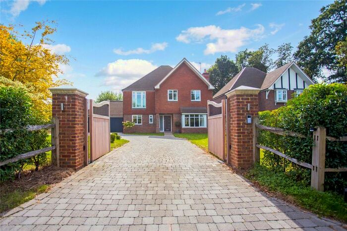 5 Bedroom Detached House For Sale In Folders Lane, Burgess Hill, West Sussex, RH15