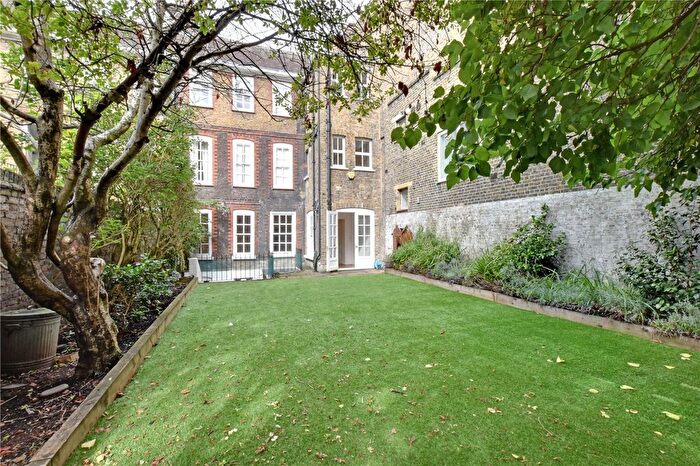 6 Bedroom Terraced House For Sale In Crooms Hill, Greenwich, London, SE10