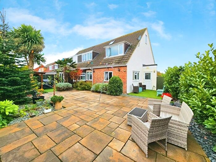 4 Bedroom Semi Detached House For Sale In Howmead, Berkeley, GL13