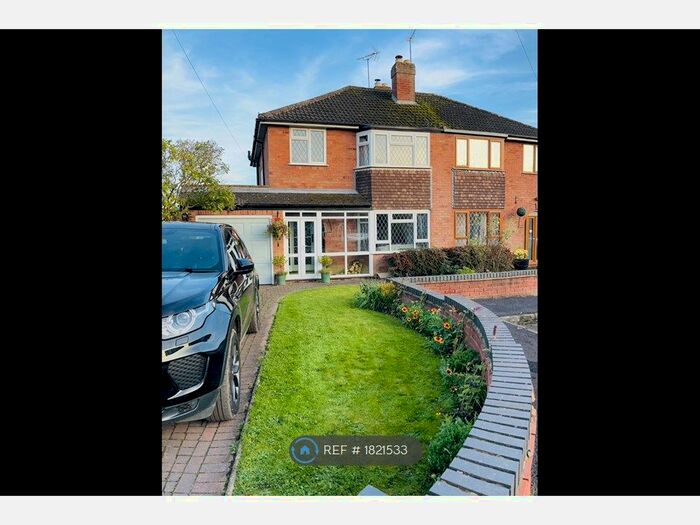 3 Bedroom Semi-Detached House To Rent In The Elms Paddock, Pattingham, WV6