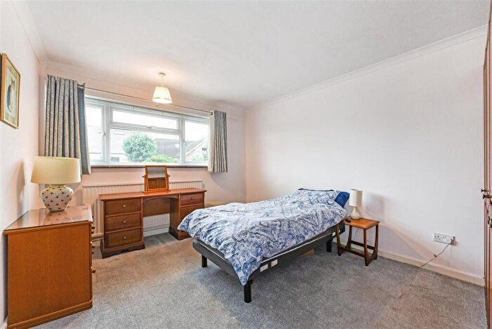 2 Bedroom Detached Bungalow For Sale In Cedar Drive, Chichester, PO19