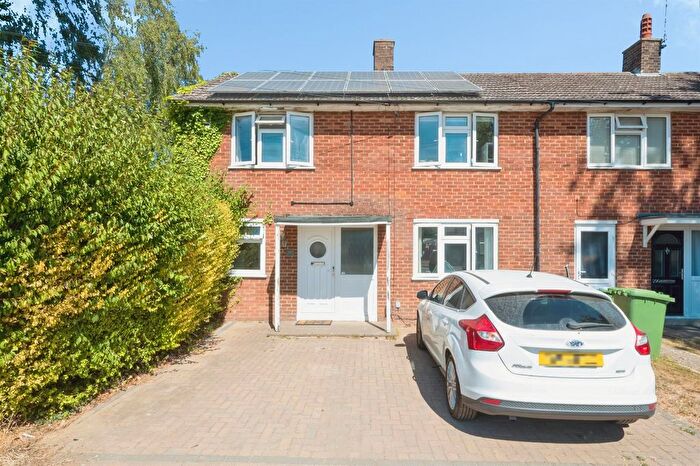 3 Bedroom End Terrace House For Sale In Mansel Road West, Southampton, SO16