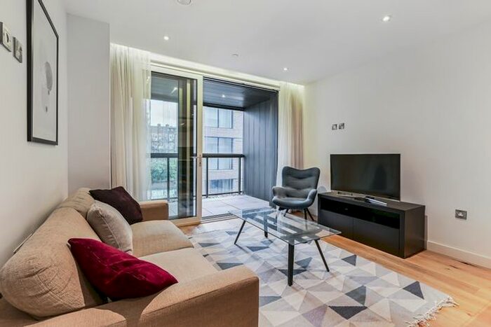 1 Bedroom Flat To Rent In Elizabeth Court, London, SW1P