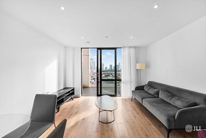 1 Bedroom Flat To Rent In Langham House, Forrester Way, Stratford, E15