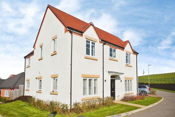 4 Bedroom Detached House For Sale In Wheatfield Gardens, Ware, SG11