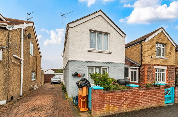 2 Bedroom Semi Detached House For Sale In Oval Gardens, Gosport, Hampshire, PO12