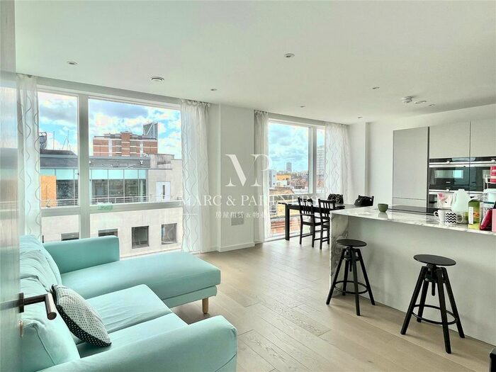 2 Bedroom Flat To Rent In Brandon House, Hilary Mews, London, SE1