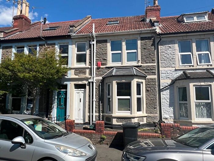3 Bedroom Terraced House To Rent In Manor Road, Bristol, BS7