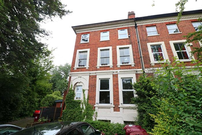 1 Bedroom Flat To Rent In Western Elm Avenue, Reading, RG30