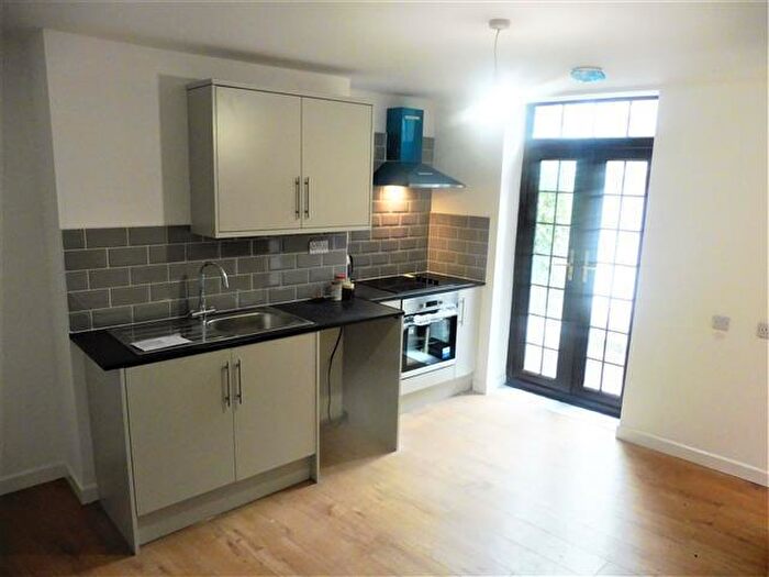 1 Bedroom Apartment To Rent In Church Street, Brierley Hill, Stourbridge, DY5