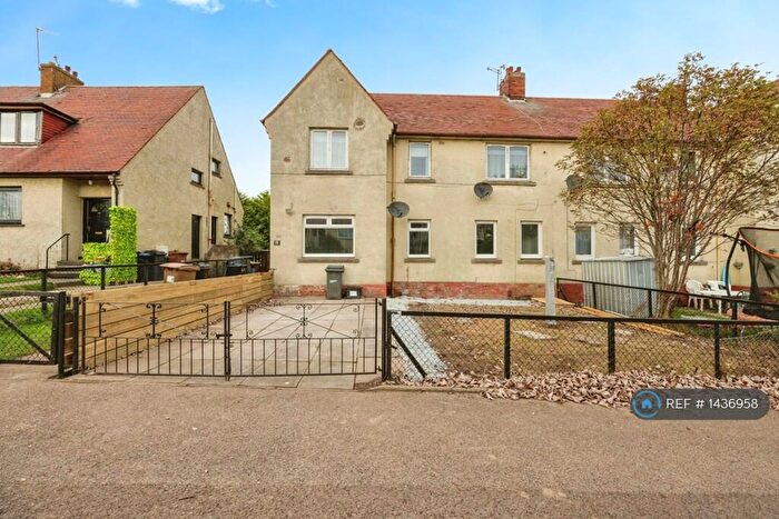 3 Bedroom Flat To Rent In Fowler Avenue, Aberdeen, AB16