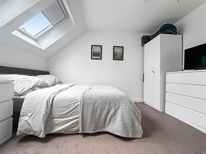 2 Bedroom Apartment To Rent In Chaucer Grove, Exeter, EX4