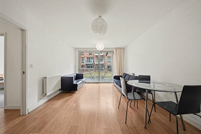 2 Bedroom Flat For Sale In Devons Road, Bow, London, E3