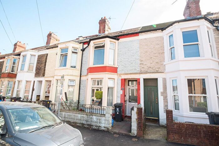 2 Bedroom Terraced House For Sale In Daviot Street, Cardiff, CF24