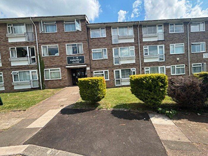 2 Bedroom Flat To Rent In Parkfield Close, Edgware, HA8
