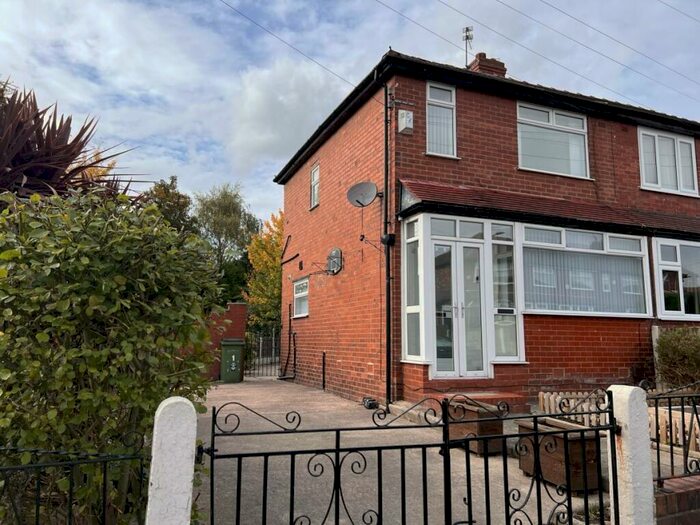 2 Bedroom House To Rent In Gair Road, Reddish, Stockport, SK5