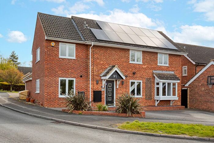 5 Bedroom Detached House For Sale In Chase Hill Road, Arlesey, SG15