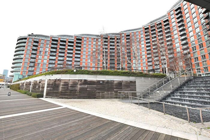 Studio To Rent In New Providence Wharf, Canary Wharf, London, E14