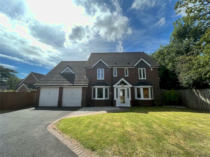 4 Bedroom Detached House To Rent In Gillott Close, Solihull, West Midlands, B91