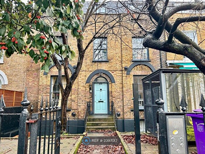 1 Bedroom Flat To Rent In Hackney Road, London, E2