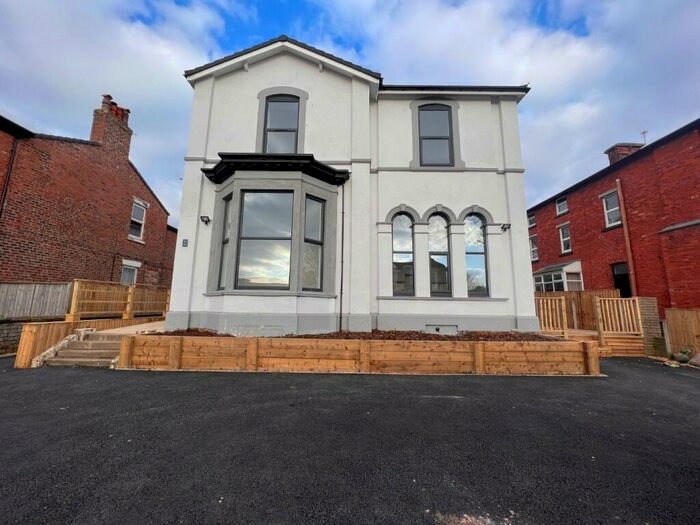 1 Bedroom Flat To Rent In Church Street, Town Centre, Southport, Merseyside, PR9