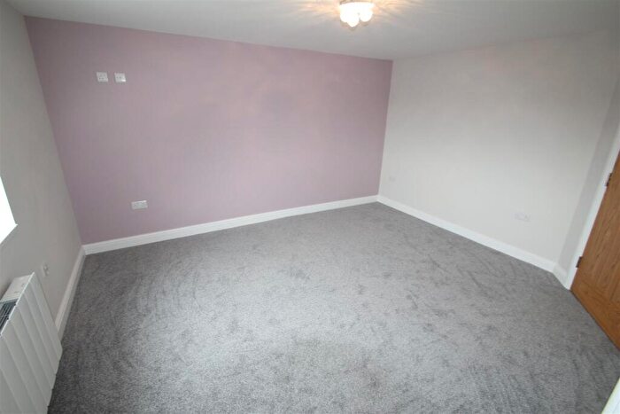 5 Bedroom Detached House To Rent In Great Oak Road, Bignall End, Stoke-on-Trent, ST7