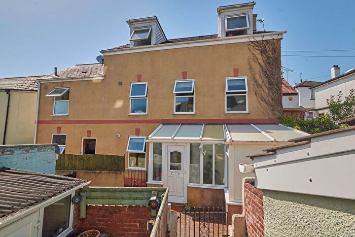 4 Bedroom Detached House For Sale In Oakfield Street, Exeter, EX1
