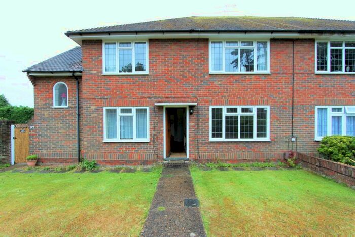 2 Bedroom Flat To Rent In Upper Brighton Road, Worthing, BN14