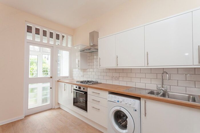 3 Bedroom Detached House To Rent In Laurel Road, West Wimbledon, London, SW20
