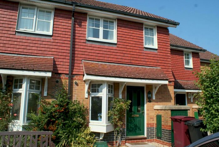 2 Bedroom Terraced House To Rent In Russet Gardens, Emsworth PO10
