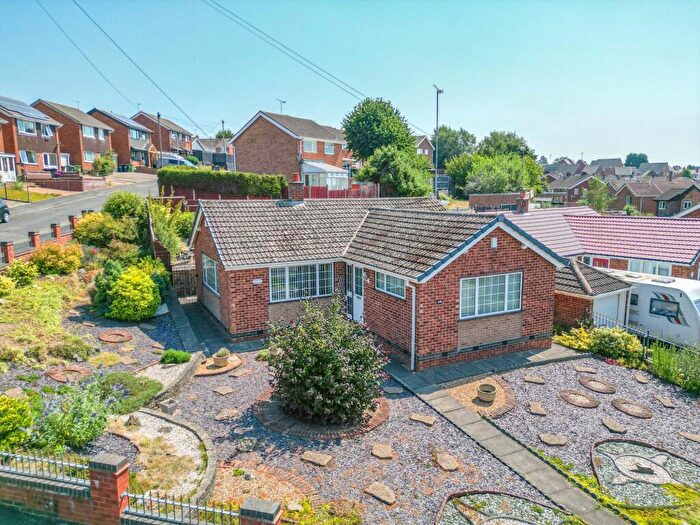 2 Bedroom Bungalow For Sale In Hillside, Nuneaton, CV10
