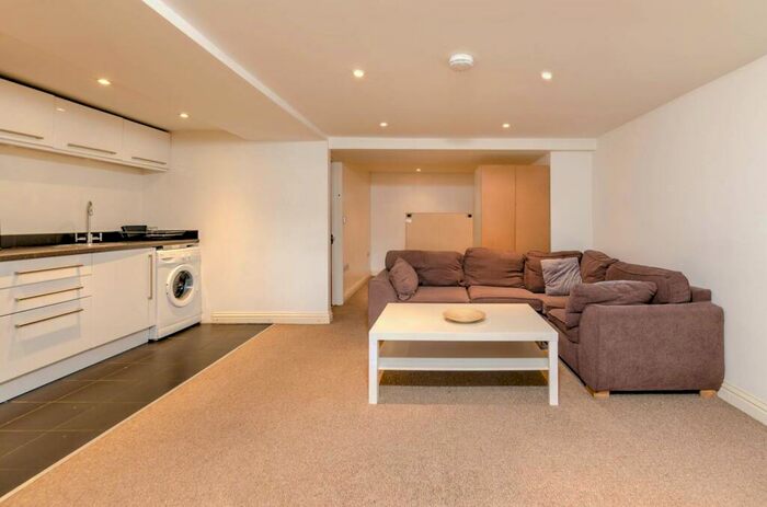 Studio To Rent In Millmead Terrace, Guildford, GU2